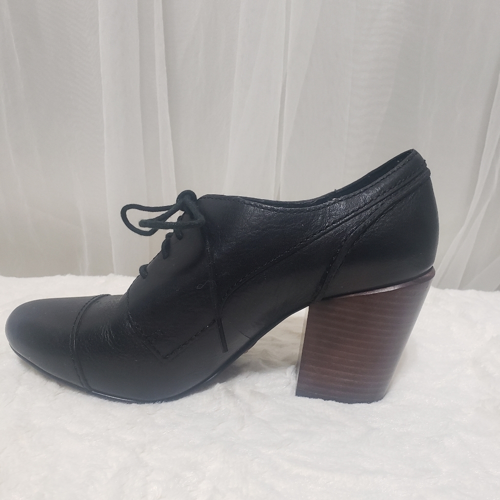 Fossil Black Leather Heeled Booties Sz 8 - Picture 11 of 16